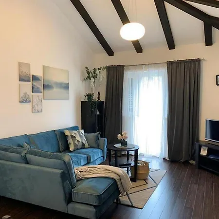 4B Apartments - One Bedroom Apartment With Terrace アパート *